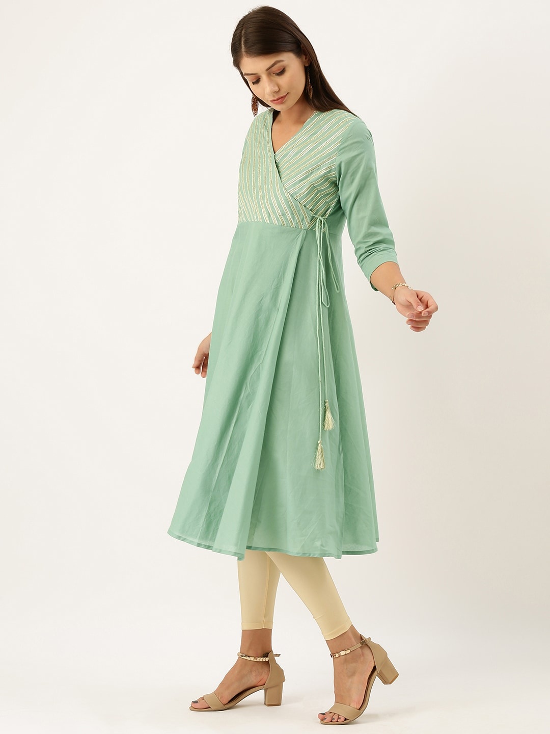 

House of Pataudi Women Sea Green & Gold-Toned Embroidered A-Line Kurta