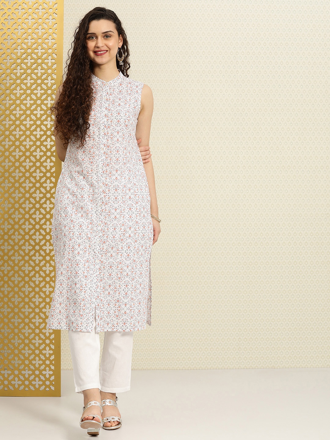 

House of Pataudi Women White & Red Printed Straight Kurta