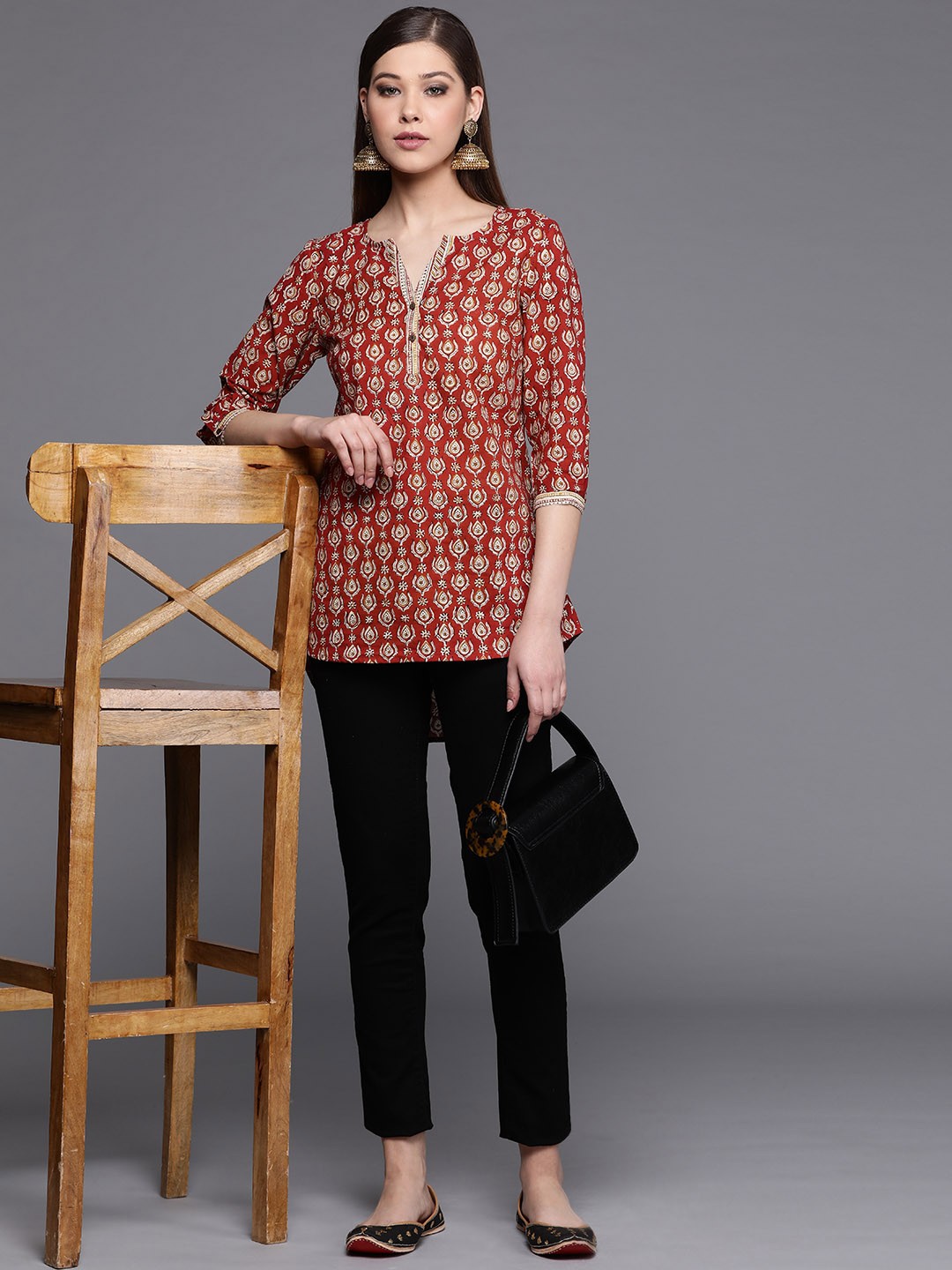 

Fabindia Women Maroon & Beige Handblock Print Pure Cotton Straight Kurti