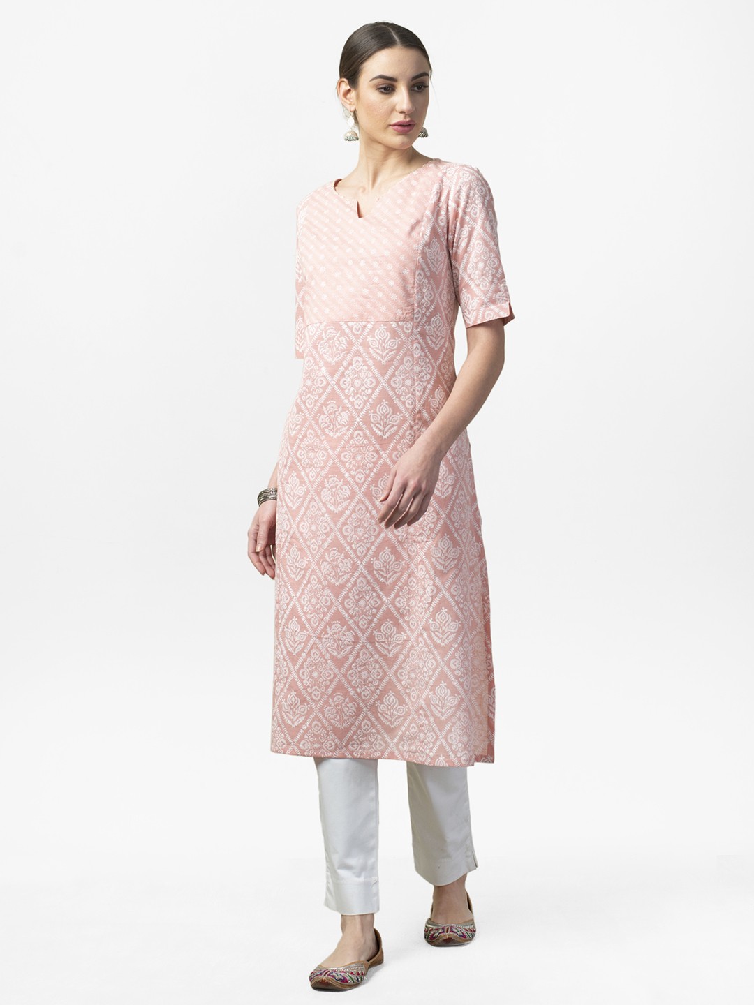 

Fabindia Women Pink & White Slim Fit Handblock Print Straight Kurta