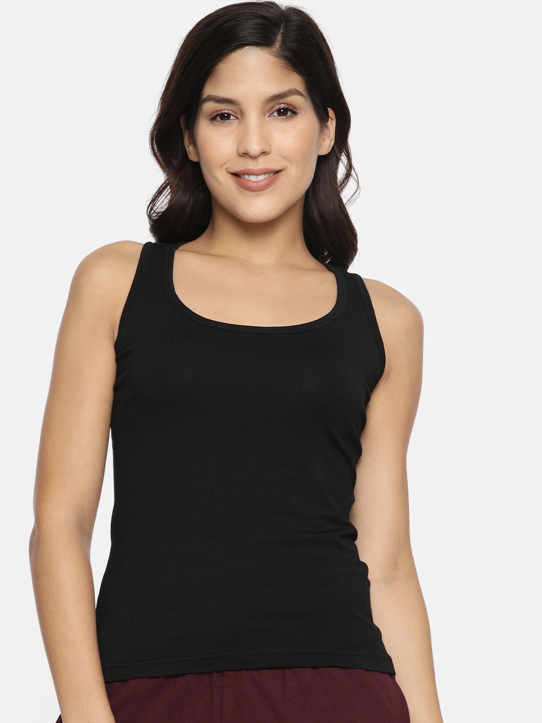 

miorre Black Solid Racer Back Camisole SL05-099863