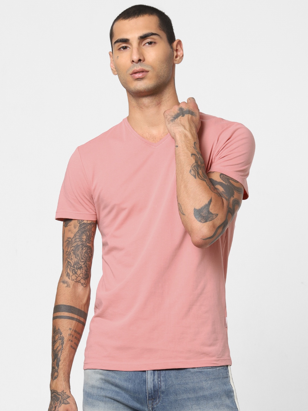 

Jack Jones Men Pink Slim Fit Solid V-Neck Pure Cotton T-shirt