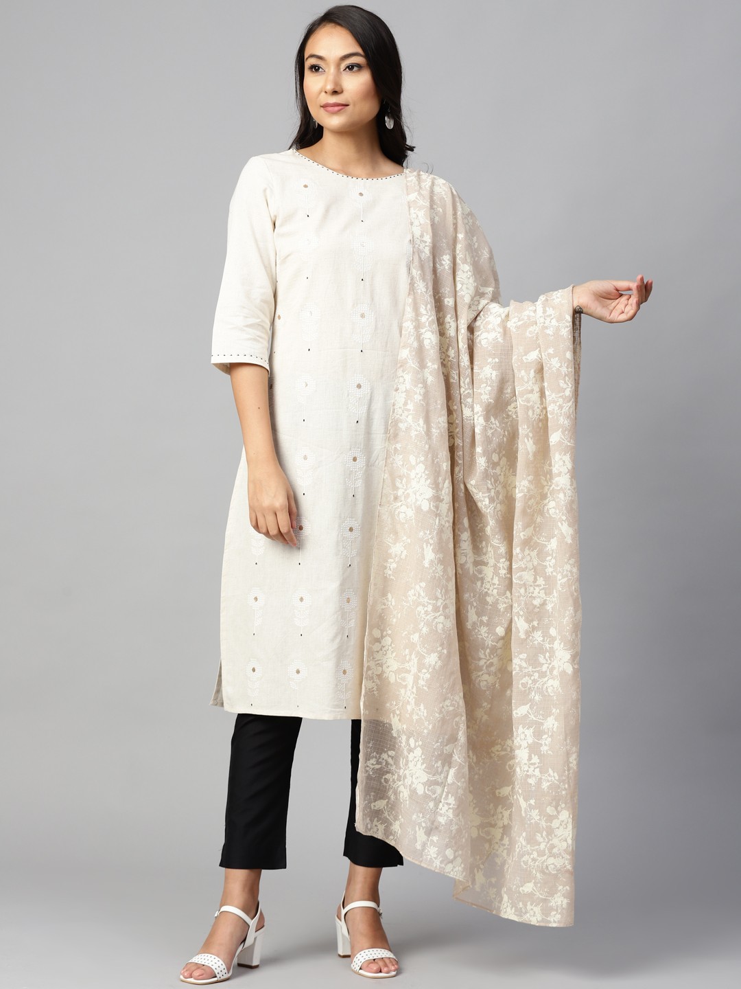 

W Beige Printed Dupatta