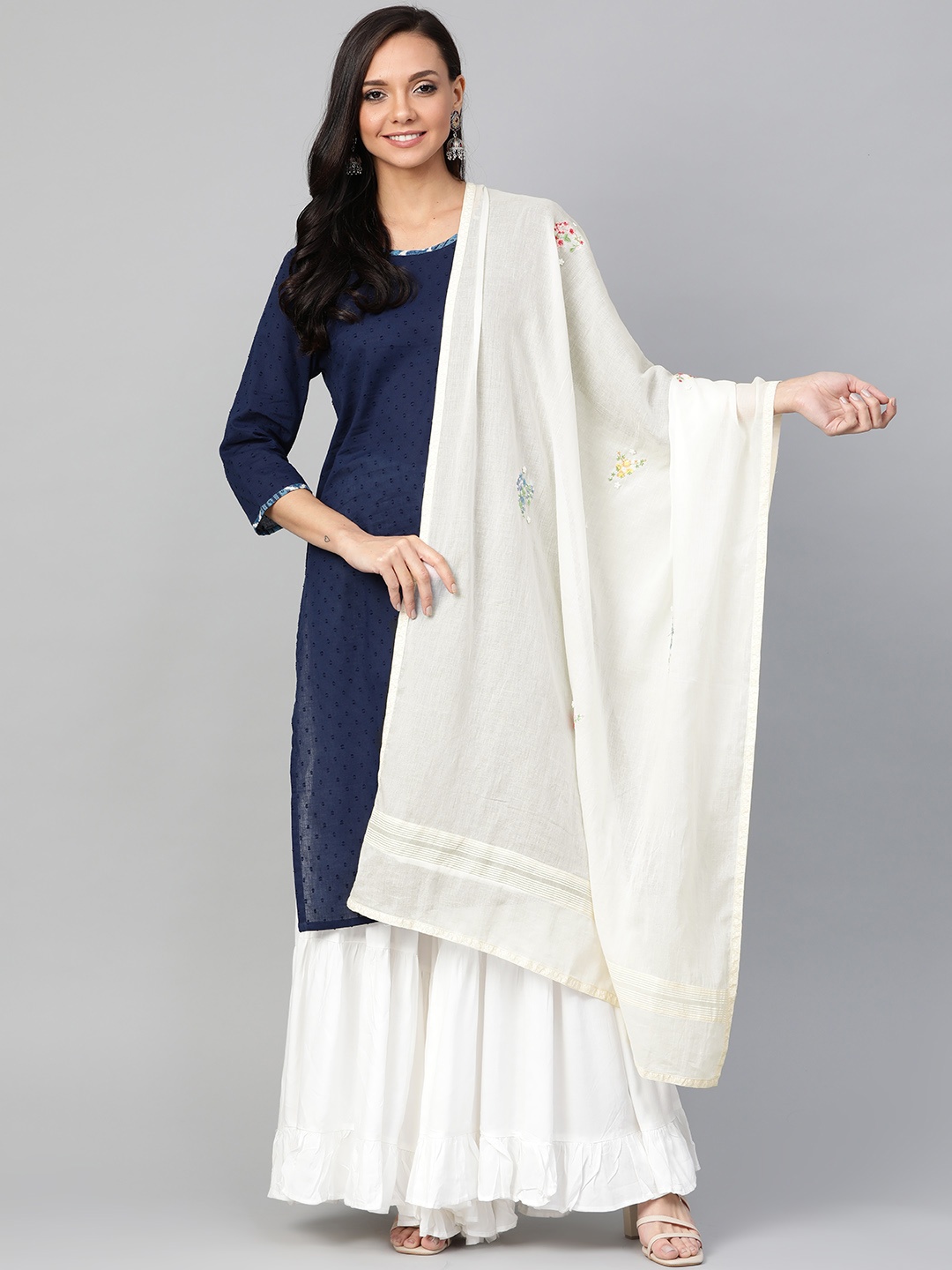 

W Women Off-White Embroidered Pure Cotton Dupatta