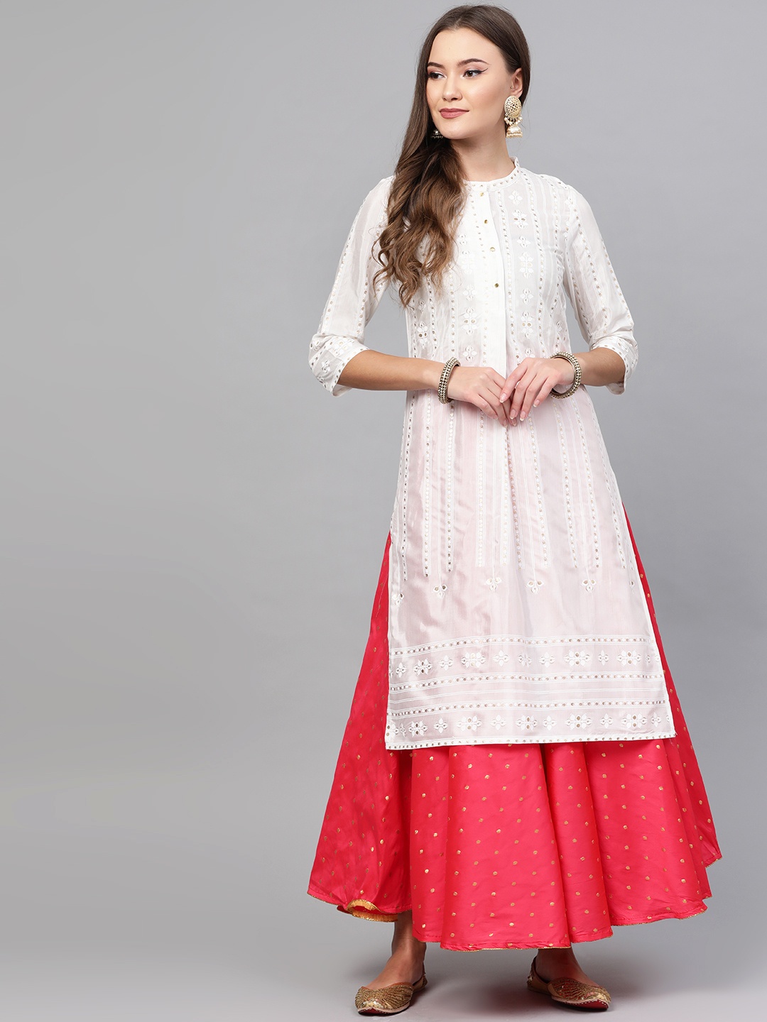 

W Women White & Golden Printed Straight Kurta