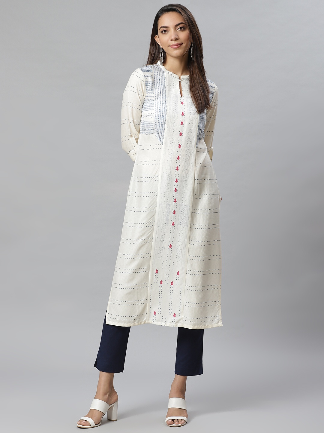 

W Women Off-White & Blue Striped Straight Kurta