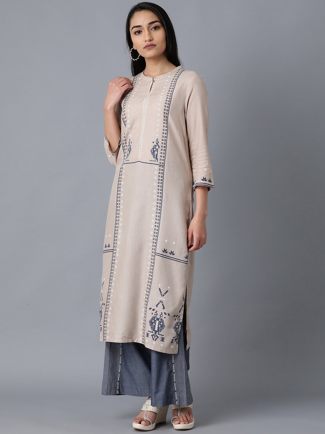 

W Women Beige Printed Straight Kurta