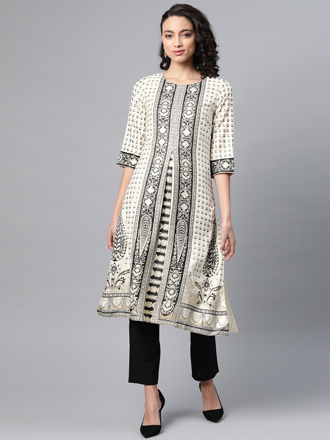 

W Women Off-White & Black Printed Straight Kurta