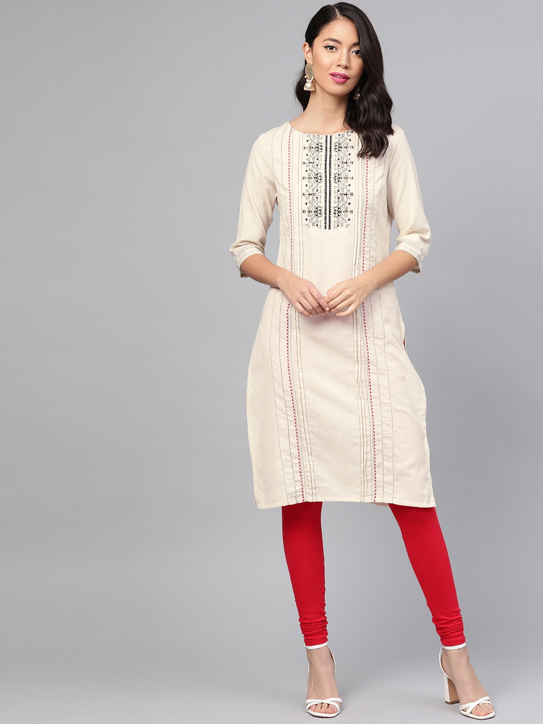 

W Women Beige & Black Embroidered Straight Kurta
