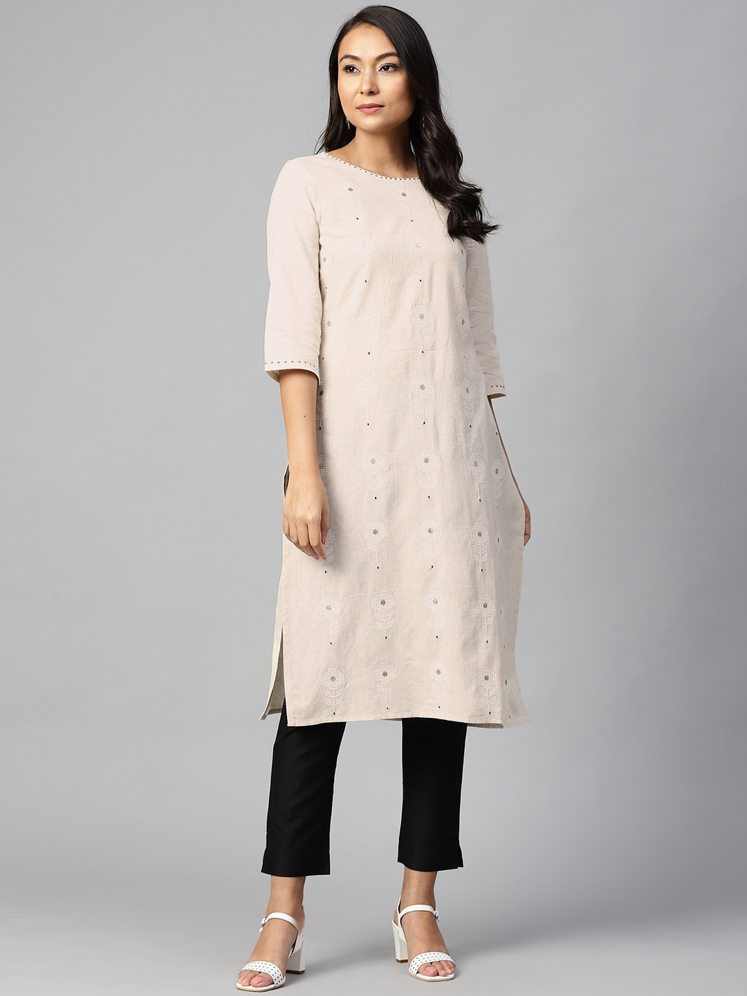 

W Women Off-White & Golden Dandelion Embroidery Straight Kurta