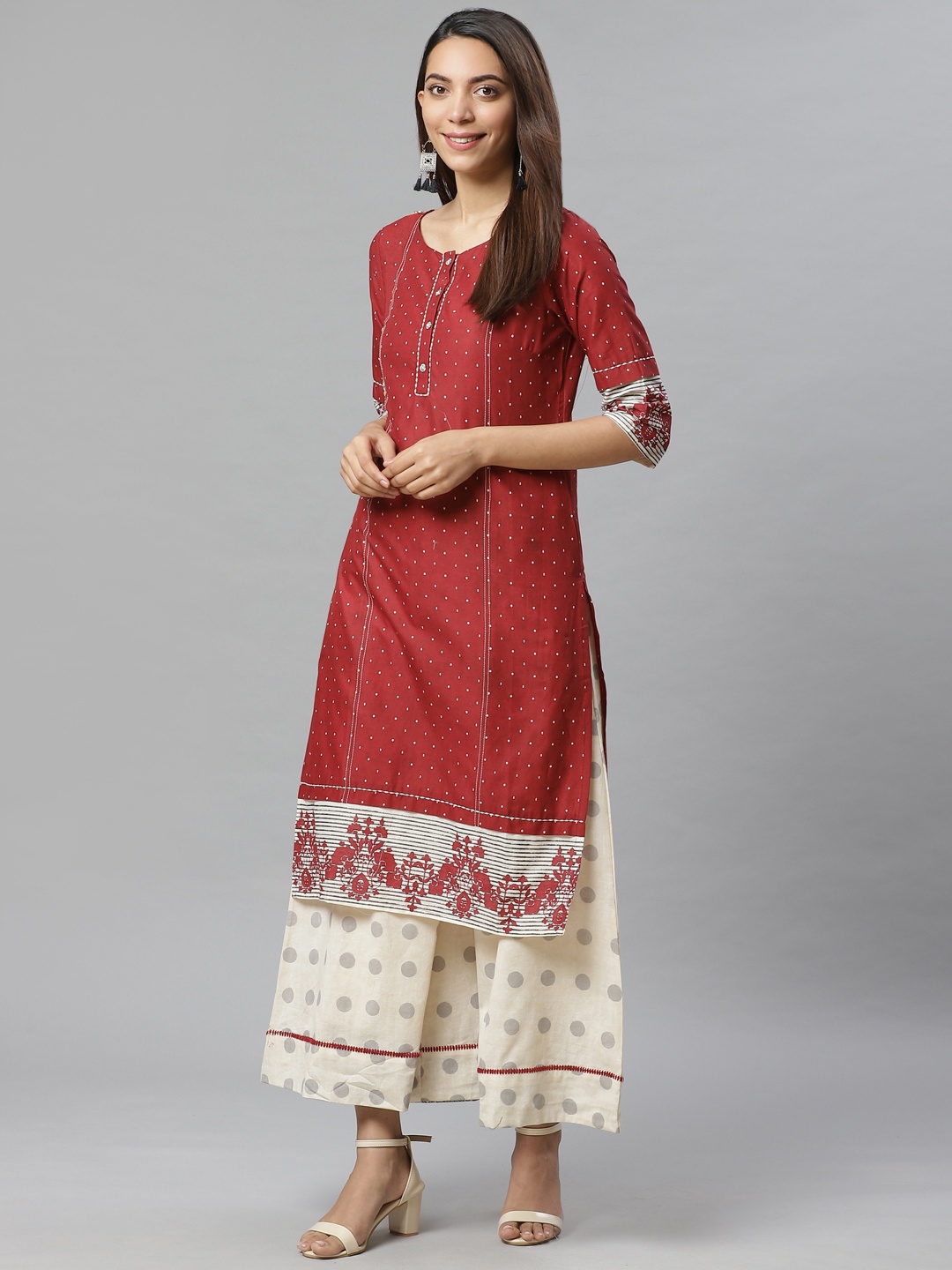 

W Women Red & White Printed Cotton Straight Kurta