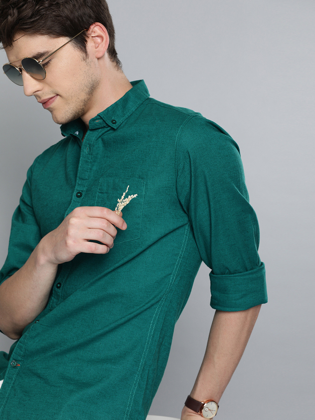 

Mast & Harbour Men Green Regular Fit Solid Casual Linen Cotton Sustainable Shirt