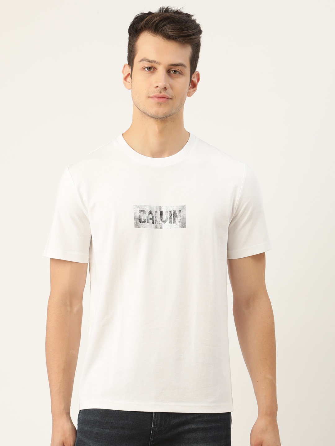 

Calvin Klein Jeans Men White Pure Cotton Rhinestone Embellished Round Neck T-shirt