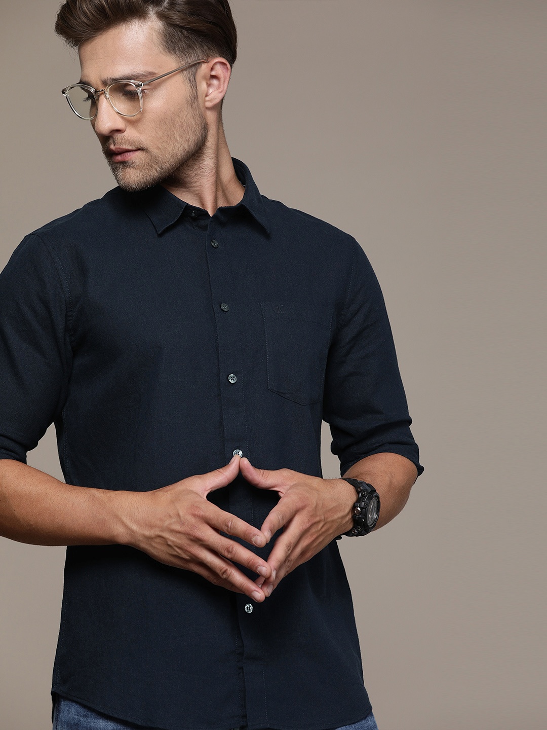 

Calvin Klein Jeans Men Navy Blue Slim Fit Solid Casual Shirt