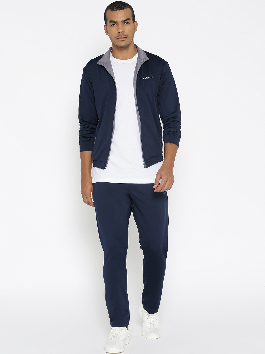 

Sweet Dreams Men Navy Blue Solid Tracksuit