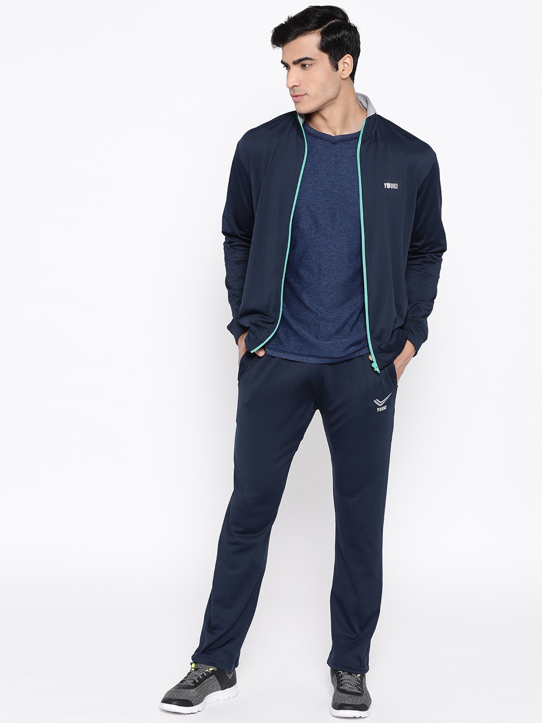 

Yuuki Men Navy Blue Solid Tracksuit