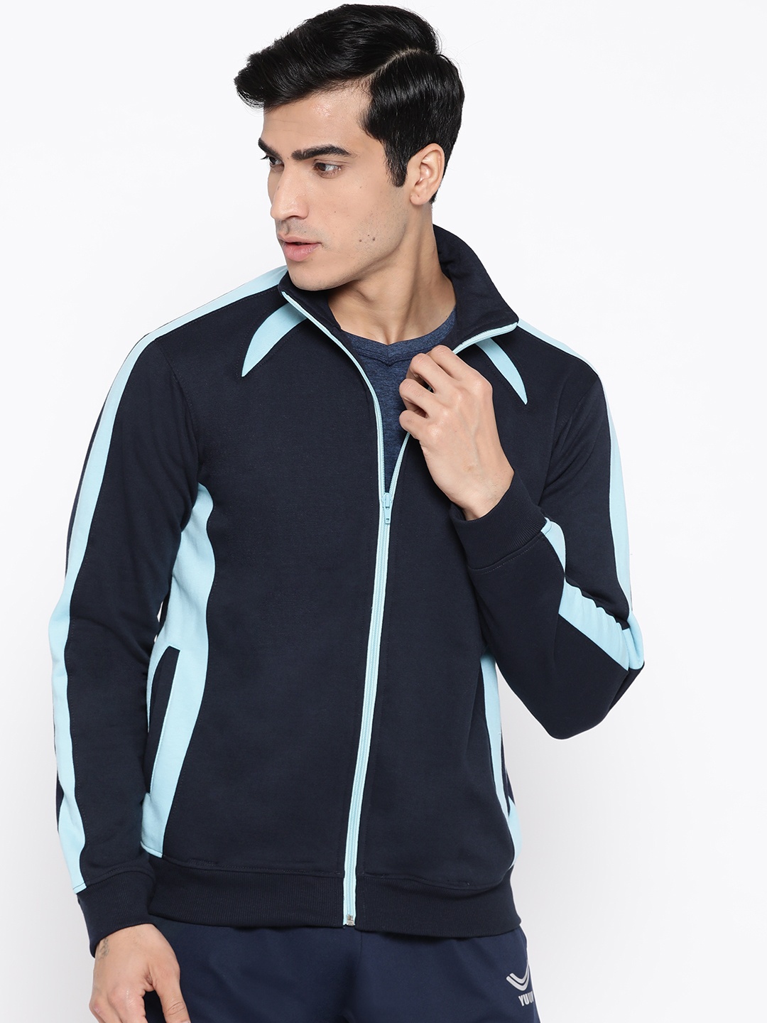 

Yuuki Men Navy Blue Solid Sporty Jacket