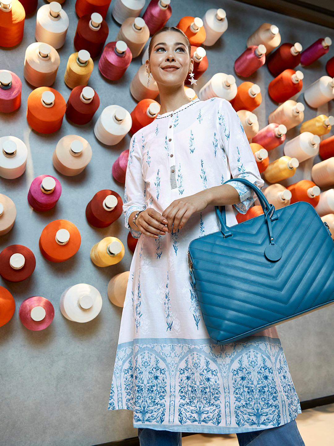 

W Women White & Blue Printed A-Line Kurta