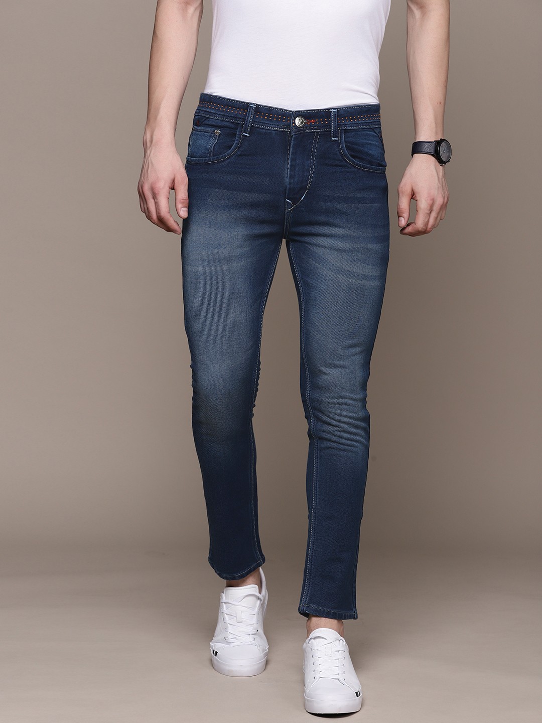 

Calvin Klein Jeans Men Body Slim Fit Faded Jeans, Blue