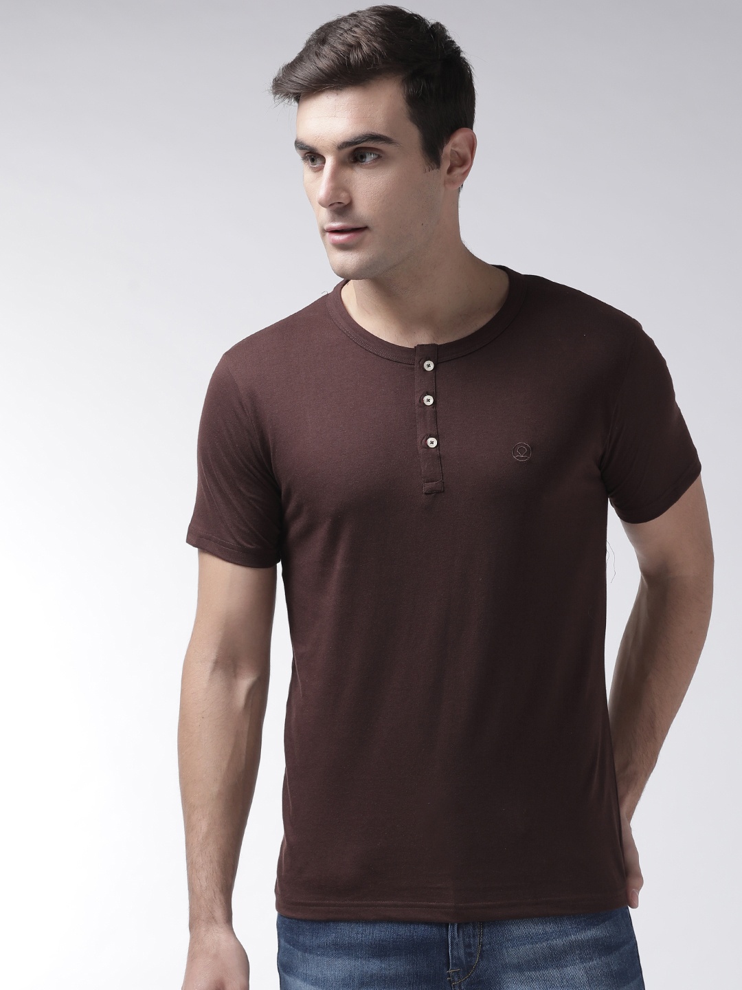 

CHKOKKO Men Coffee Brown Solid Henley Neck T-shirt
