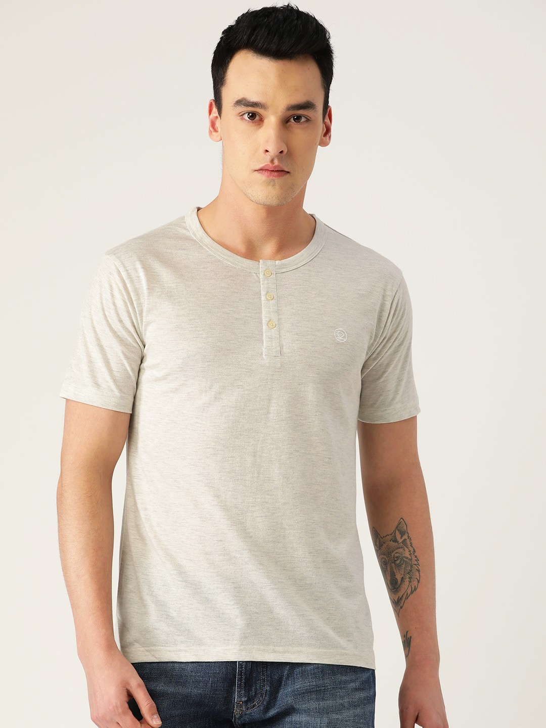 

CHKOKKO Men Off-White Solid Henley Neck T-shirt