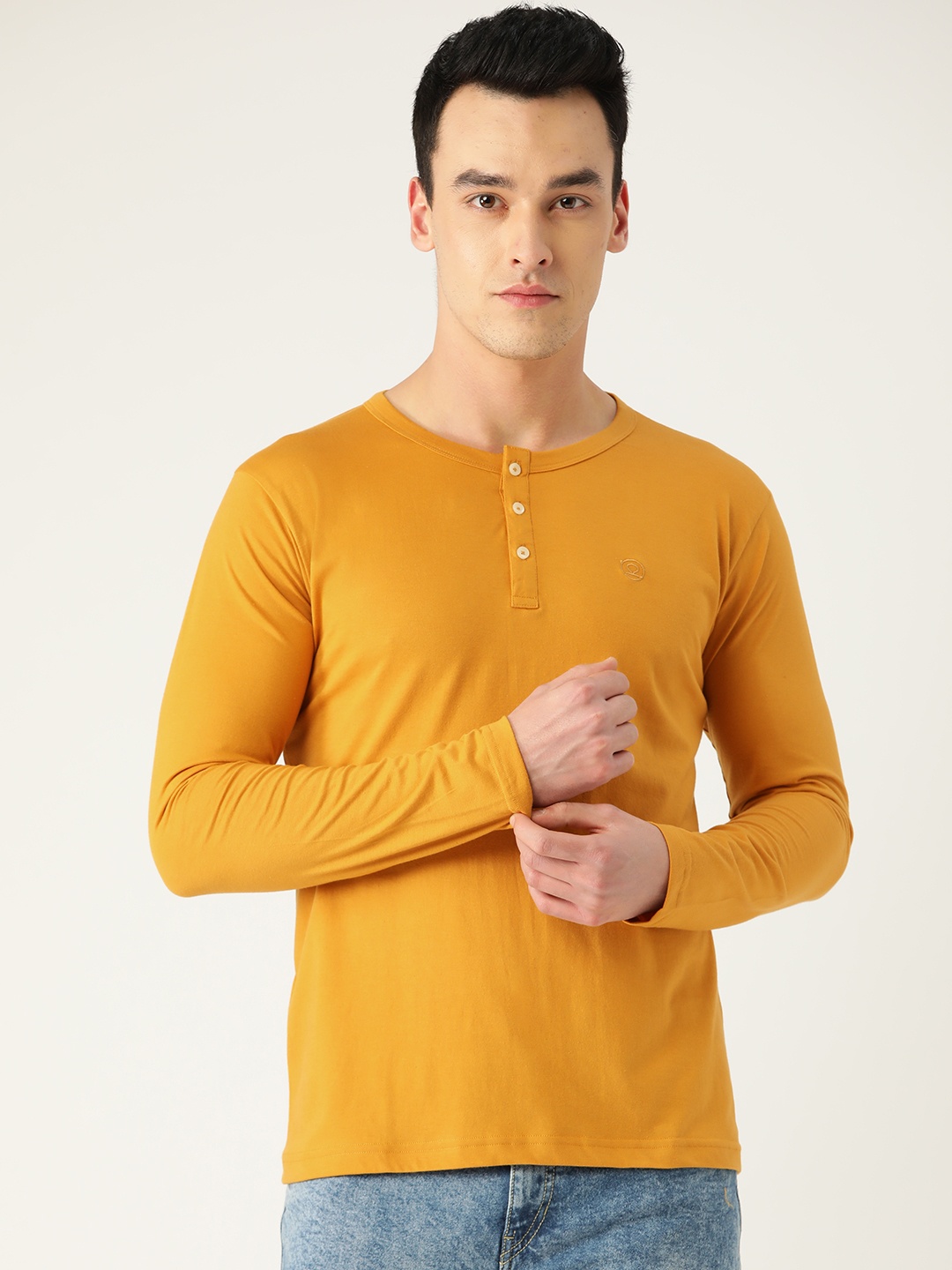 

CHKOKKO Men Mustard Yellow Solid Henley Neck T-shirt