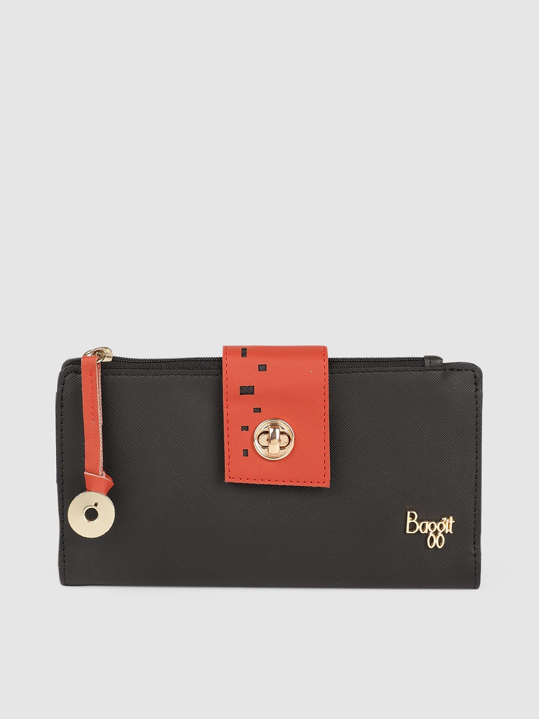 

Baggit Women Black Solid Two Fold Wallet