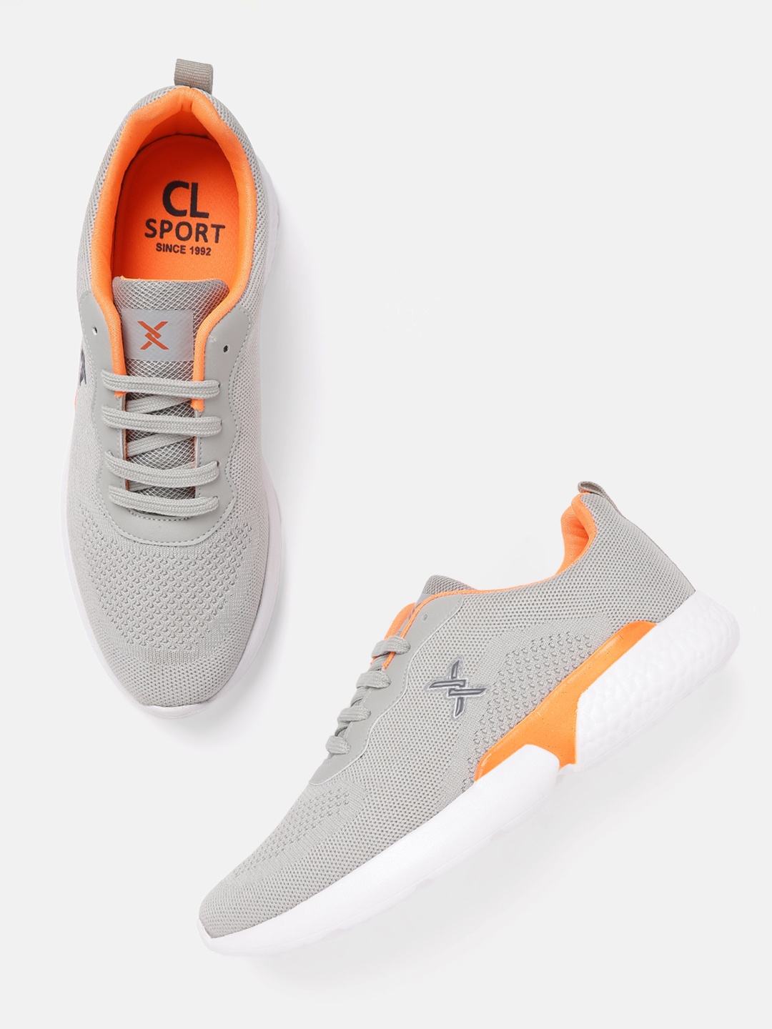 

Carlton London sports Men Grey Woven Design Sneakers