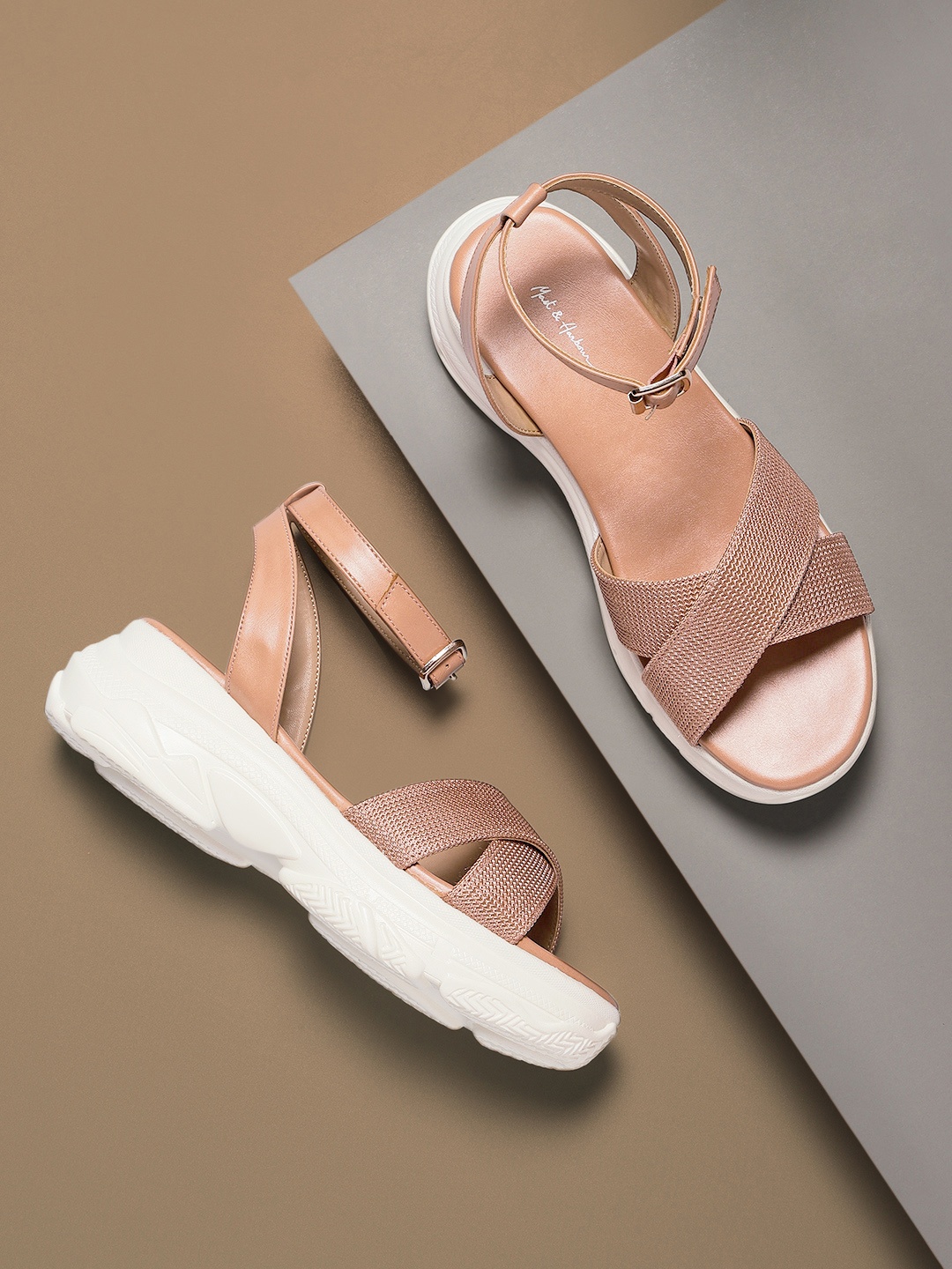 

Mast & Harbour Women Dusty Pink Woven Design Flatform Heels