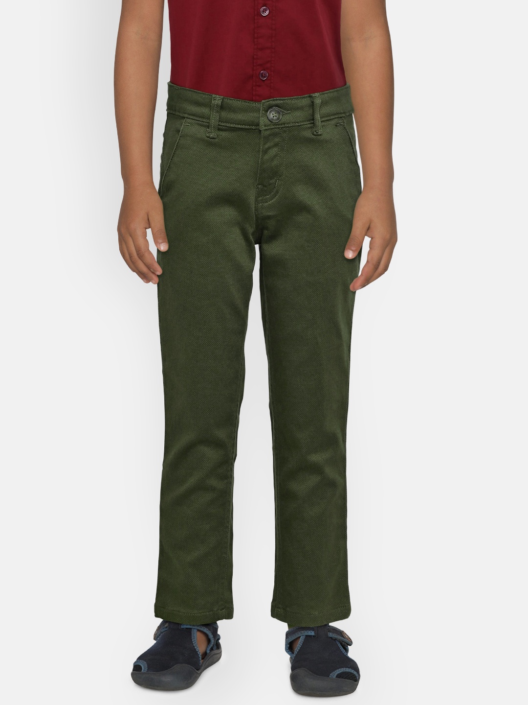 

Gini and Jony Boys Green Slim Fit Self Design Regular Trousers