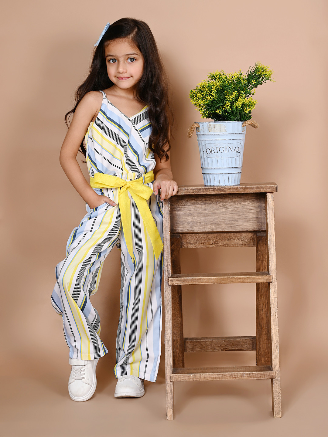 

LilPicks Girls Off-White & Blue Striped Basic Jumpsuit
