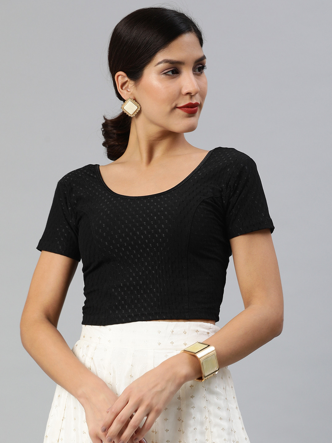 

Inddus Black Cotton Stretchable Solid Saree Blouse