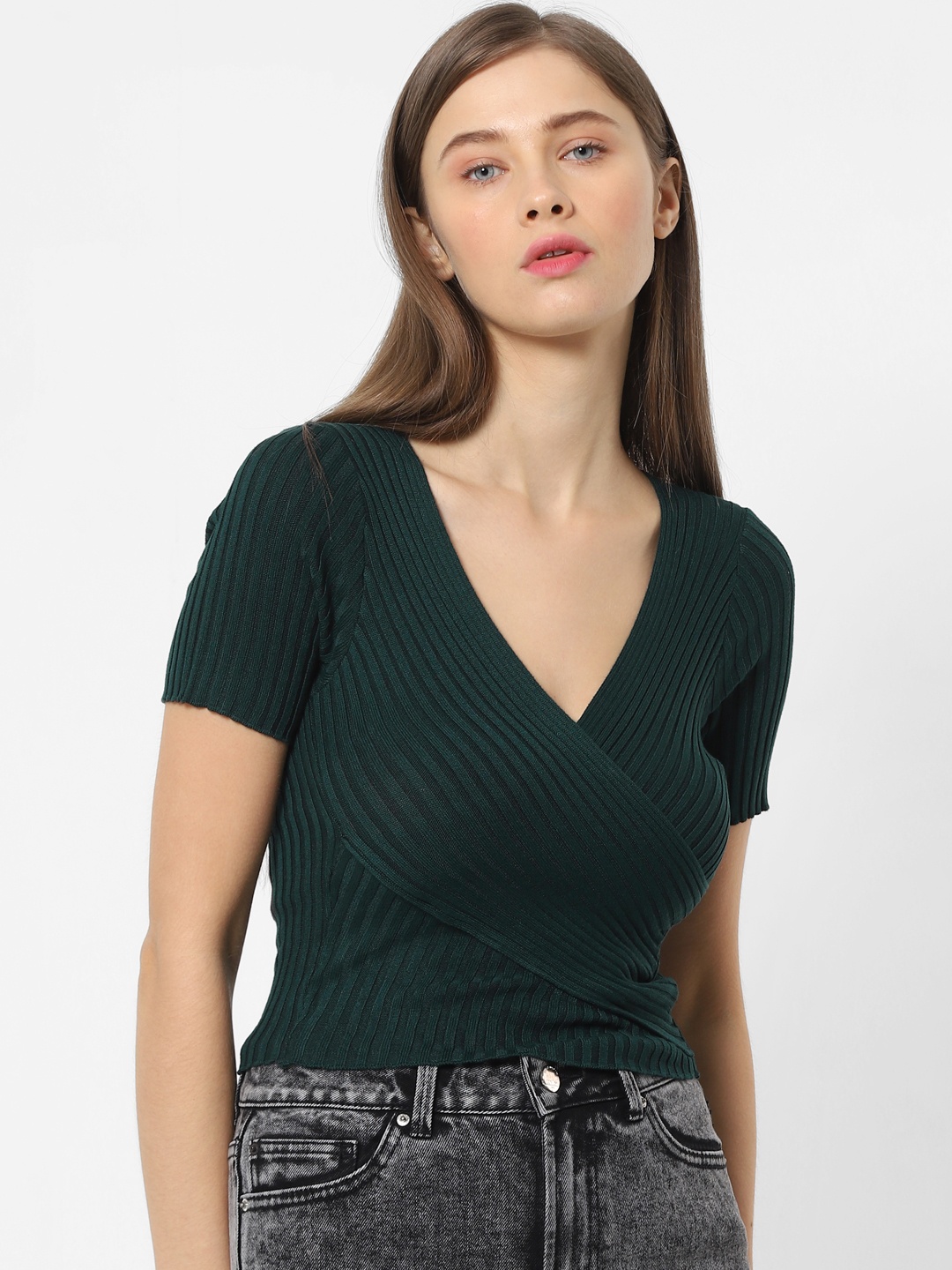 

ONLY Women Green Solid Wrap Top