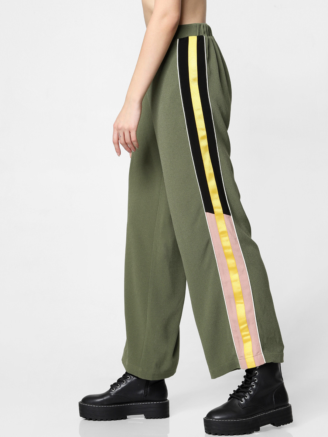 

ONLY Women Olive Green Straight Fit Solid Parallel Trousers