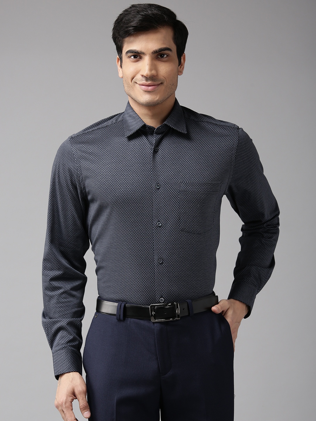 

Blackberrys Men Navy Blue Slim Fit Printed Casual Shirt