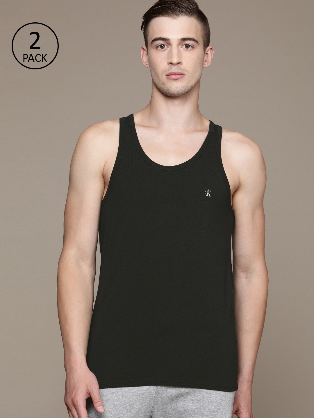 

Calvin Klein Underwear Men Black Pack Of 2 Solid Inner-wear Vests NB2219001