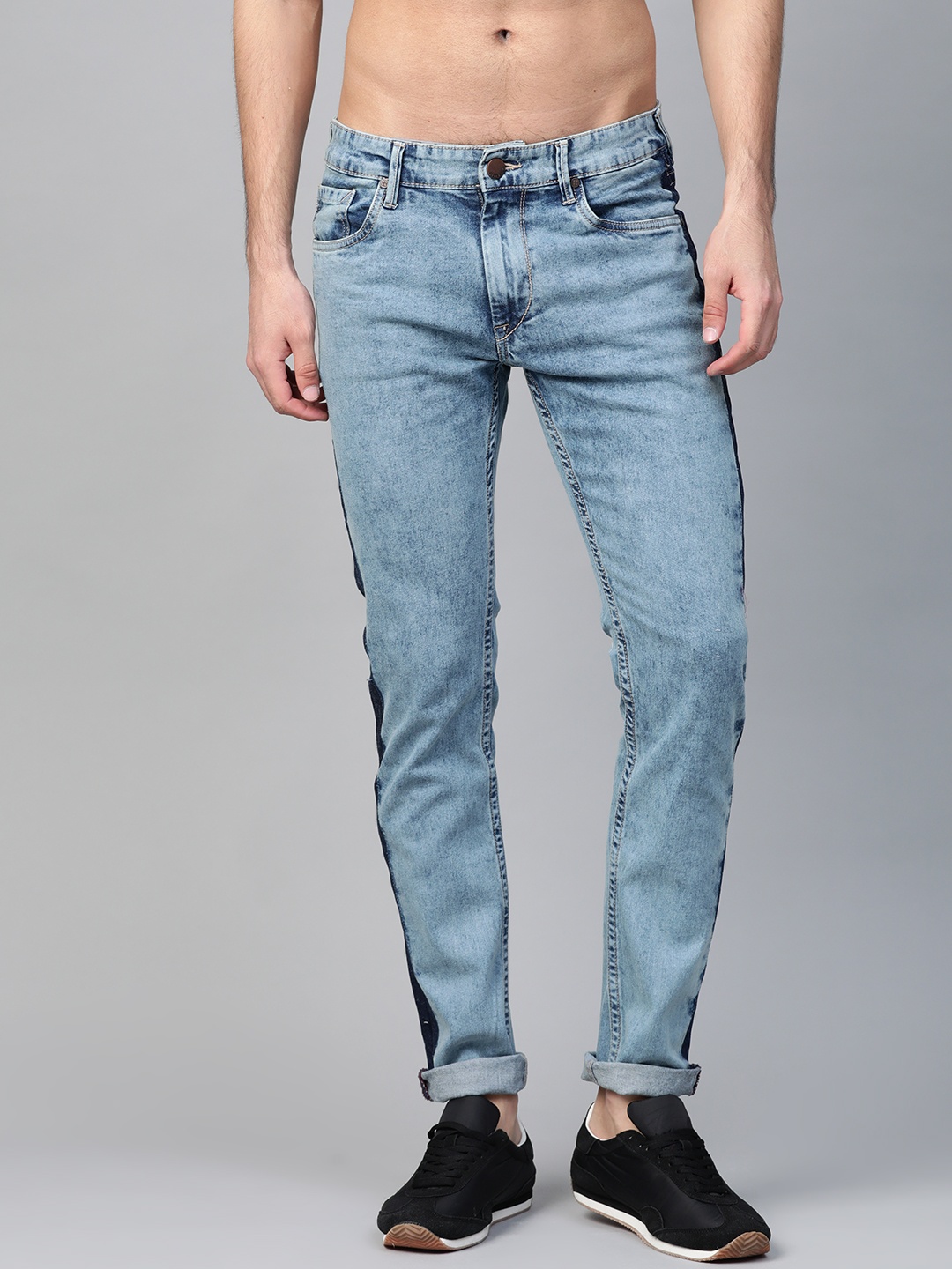 

HERE&NOW Men Blue Slim Fit Mid-Rise Clean Look Stretchable Jeans