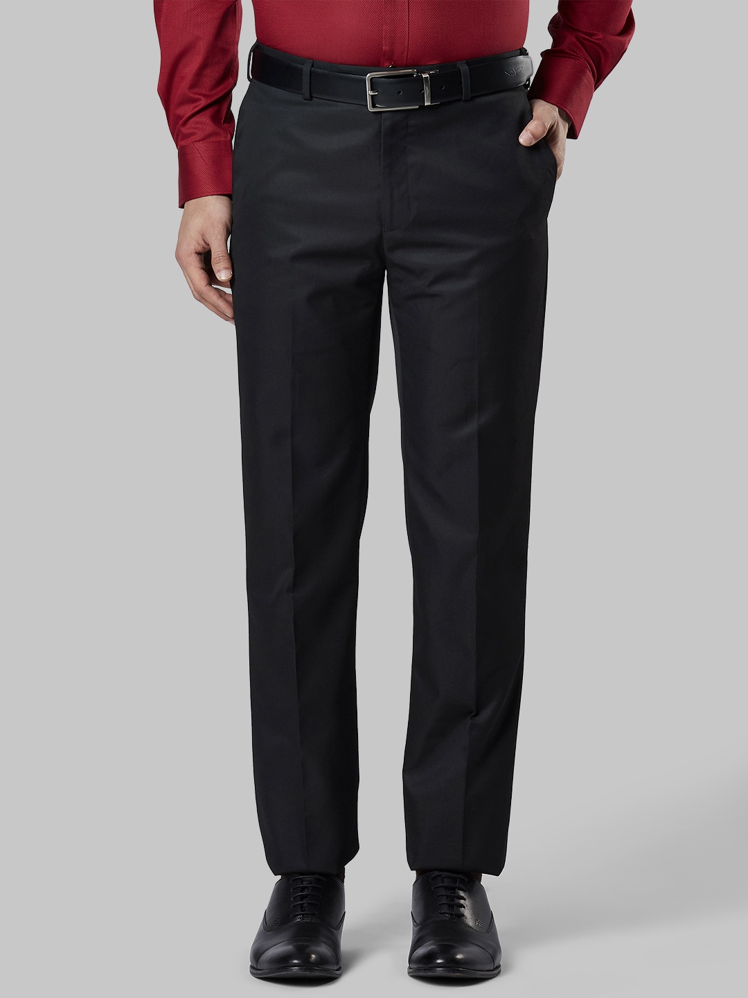 

Raymond Men Black Slim Fit Solid Formal Trousers
