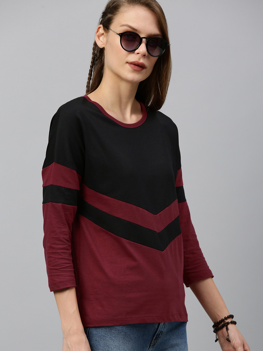 

Roadster Women Black Maroon Colourblocked Round Neck Pure Cotton T-shirt
