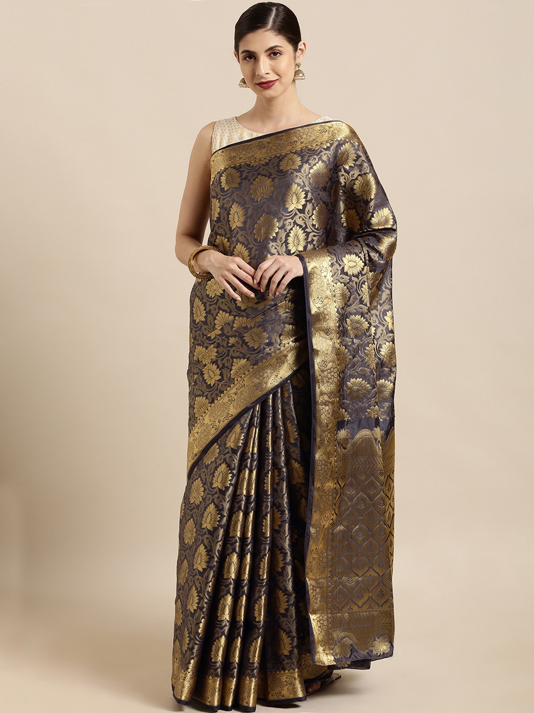 

Mitera Charcoal Grey & Gold-Toned Art Silk Woven Design Kanjeevaram Saree