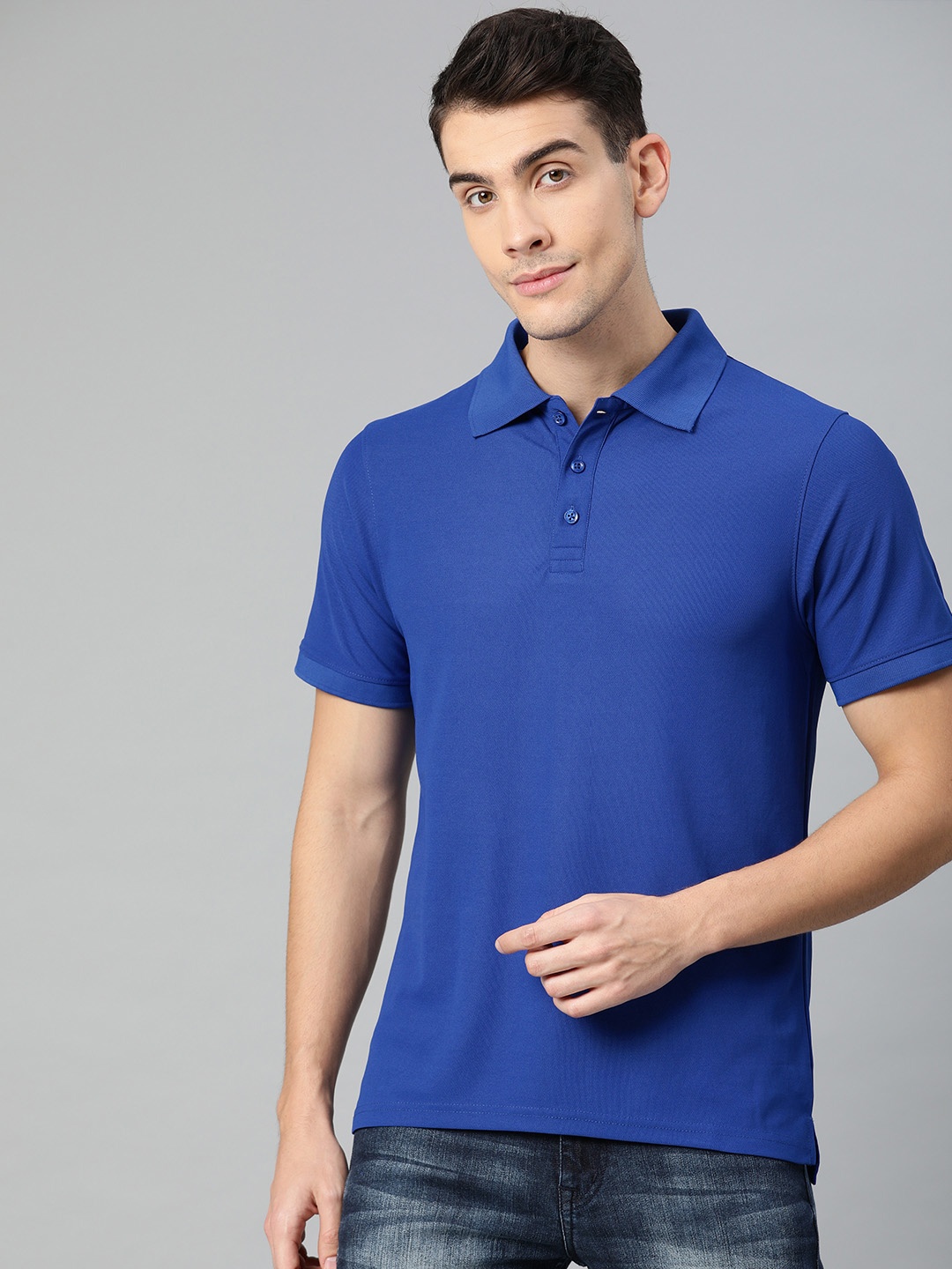 

American Crew Men Blue Solid Polo Collar T-shirt