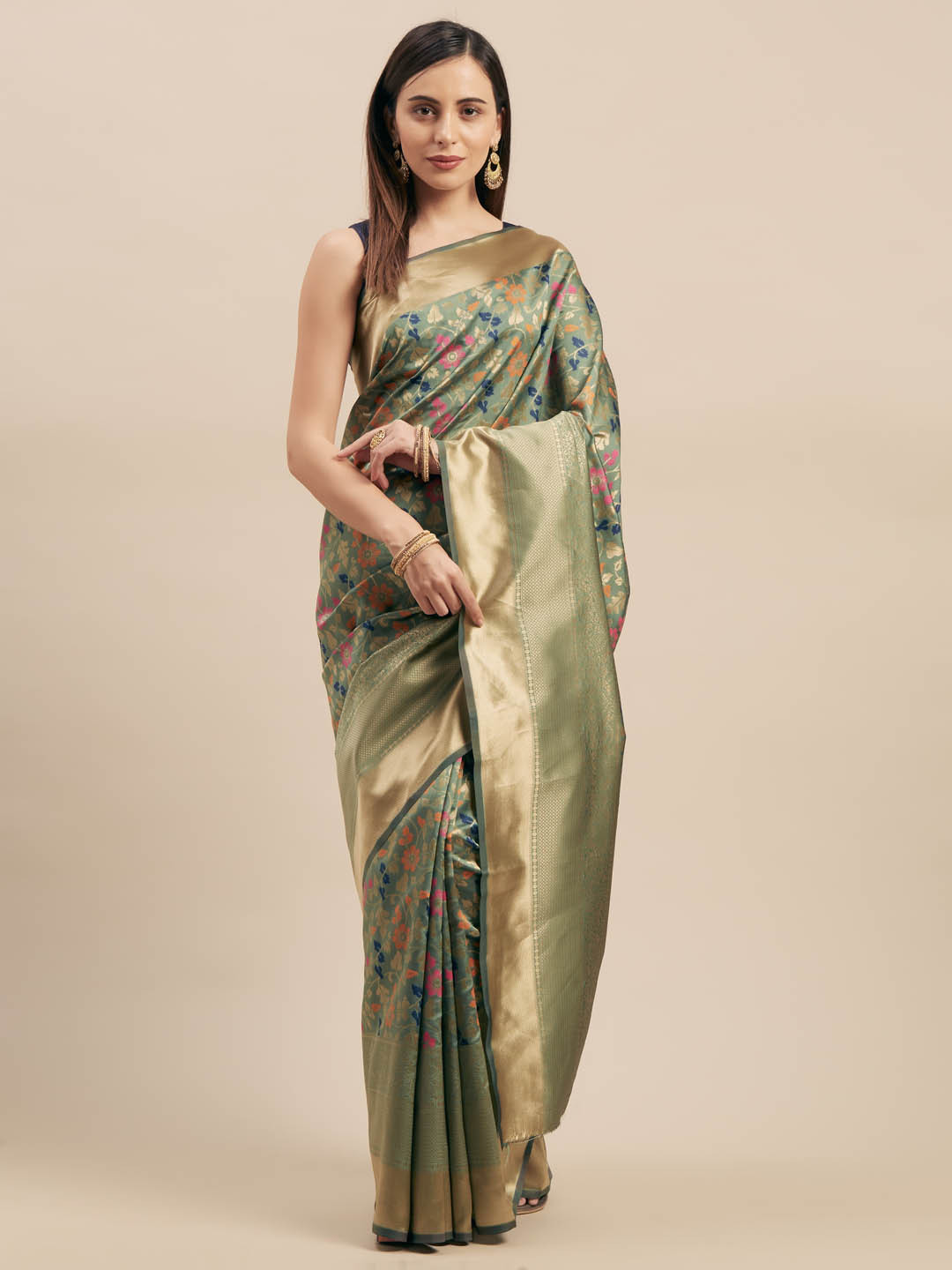 

Mitera Olive Green & Gold-Toned Silk Blend Woven Design Kanjeevaram Saree