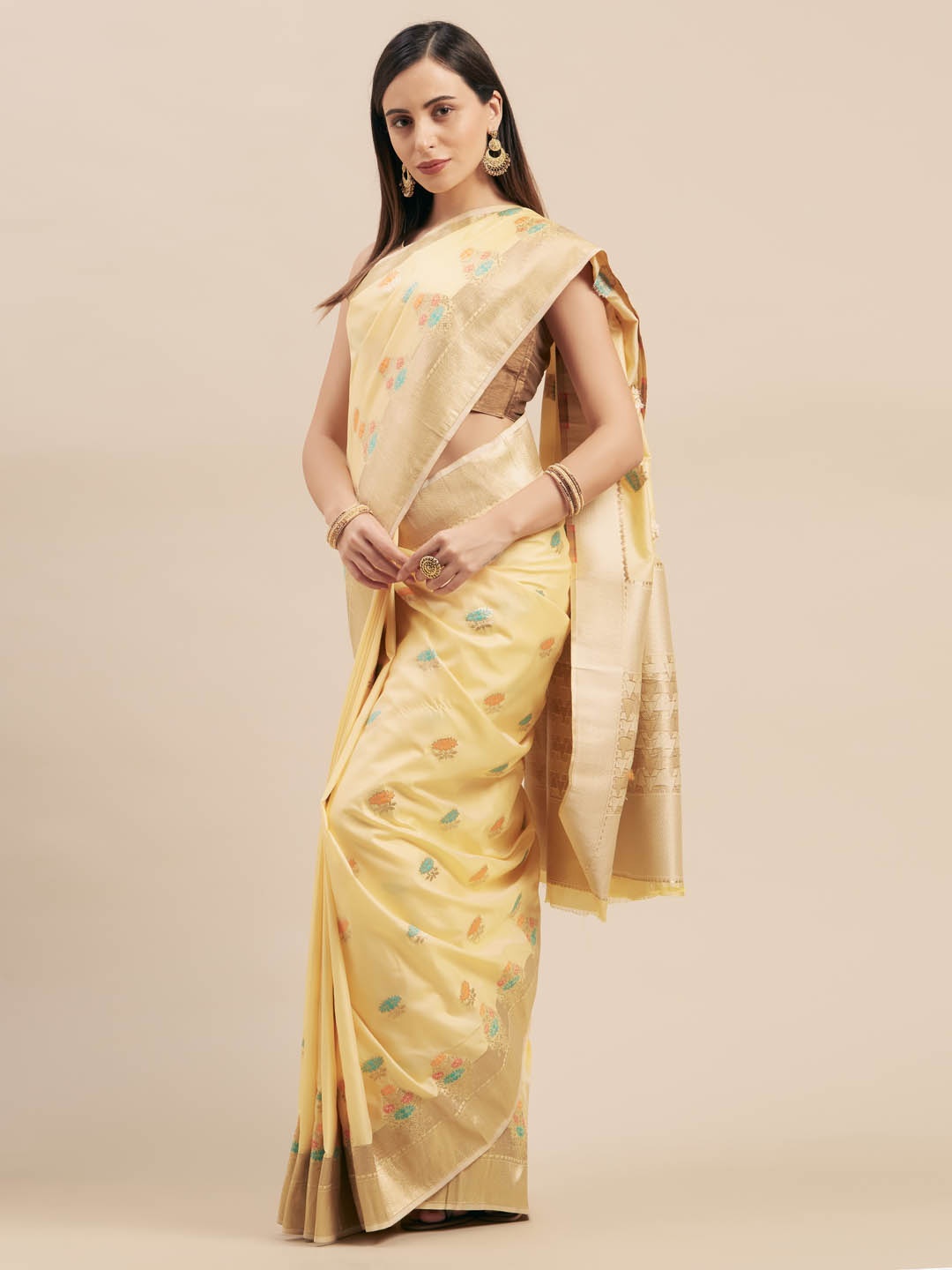 

Mitera Yellow & Gold-Toned Silk Blend Woven Design Kanjeevaram Saree