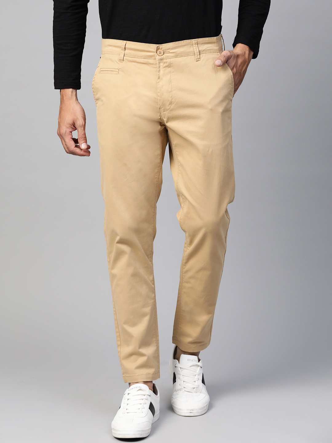 

SPYKAR Men Khaki Regular Fit Solid Chinos
