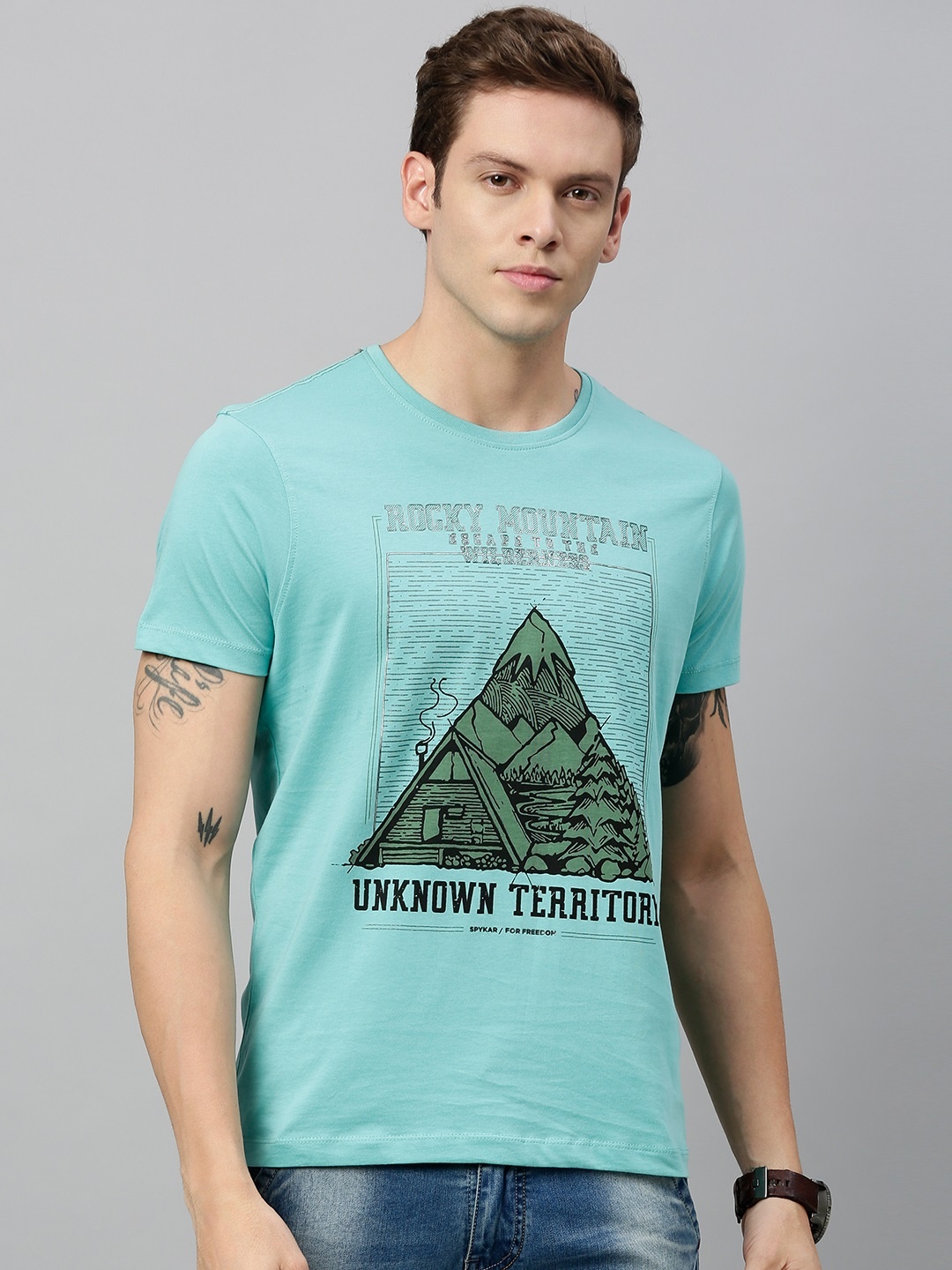

SPYKAR Men Turquoise Blue Slim Fit Printed Round Neck Pure Cotton T-shirt