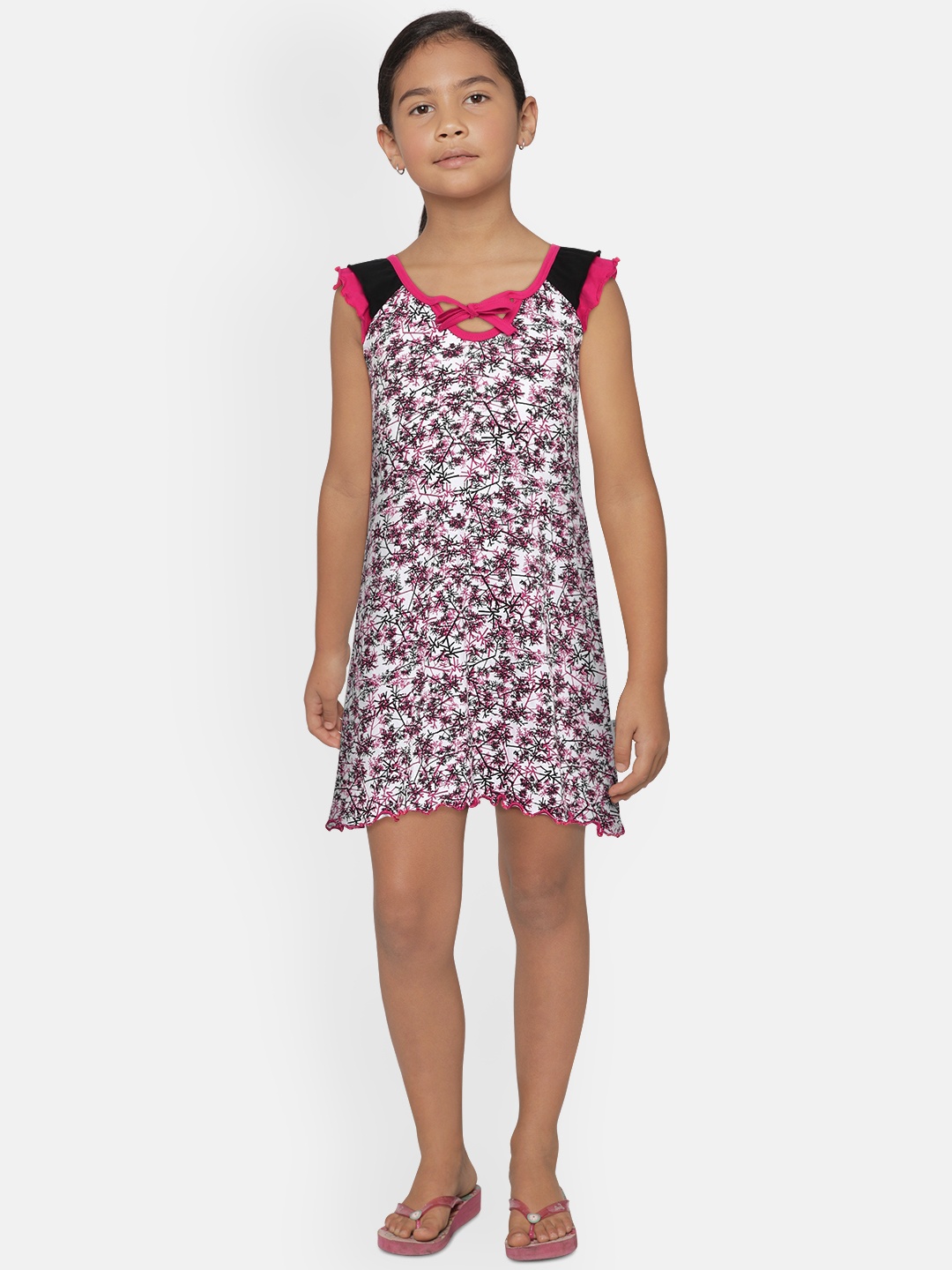 

SINI MINI Girls White & Pink Printed Nightdress