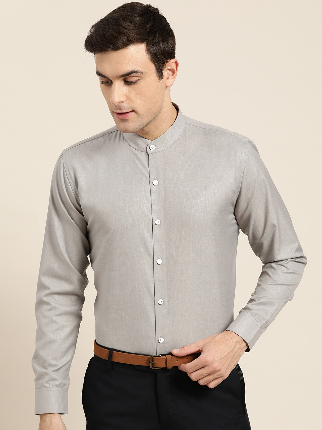 

SOJANYA Men Grey Classic Regular Fit Solid Formal Shirt