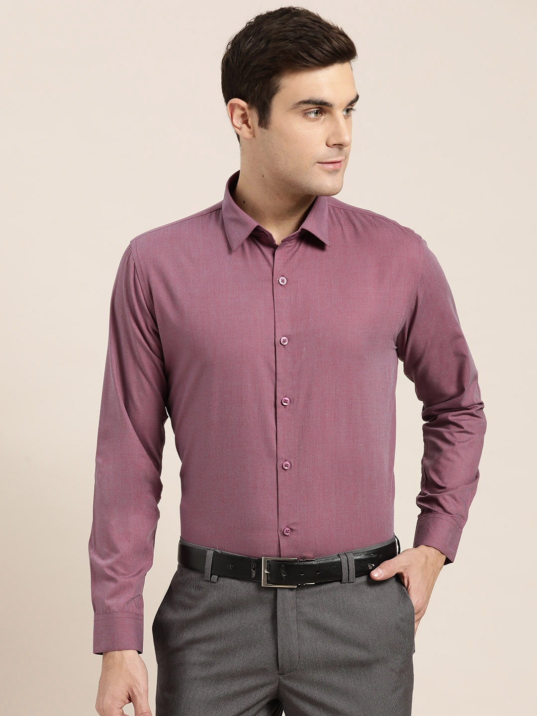 

SOJANYA Men Mauve Classic Regular Fit Solid Formal Shirt