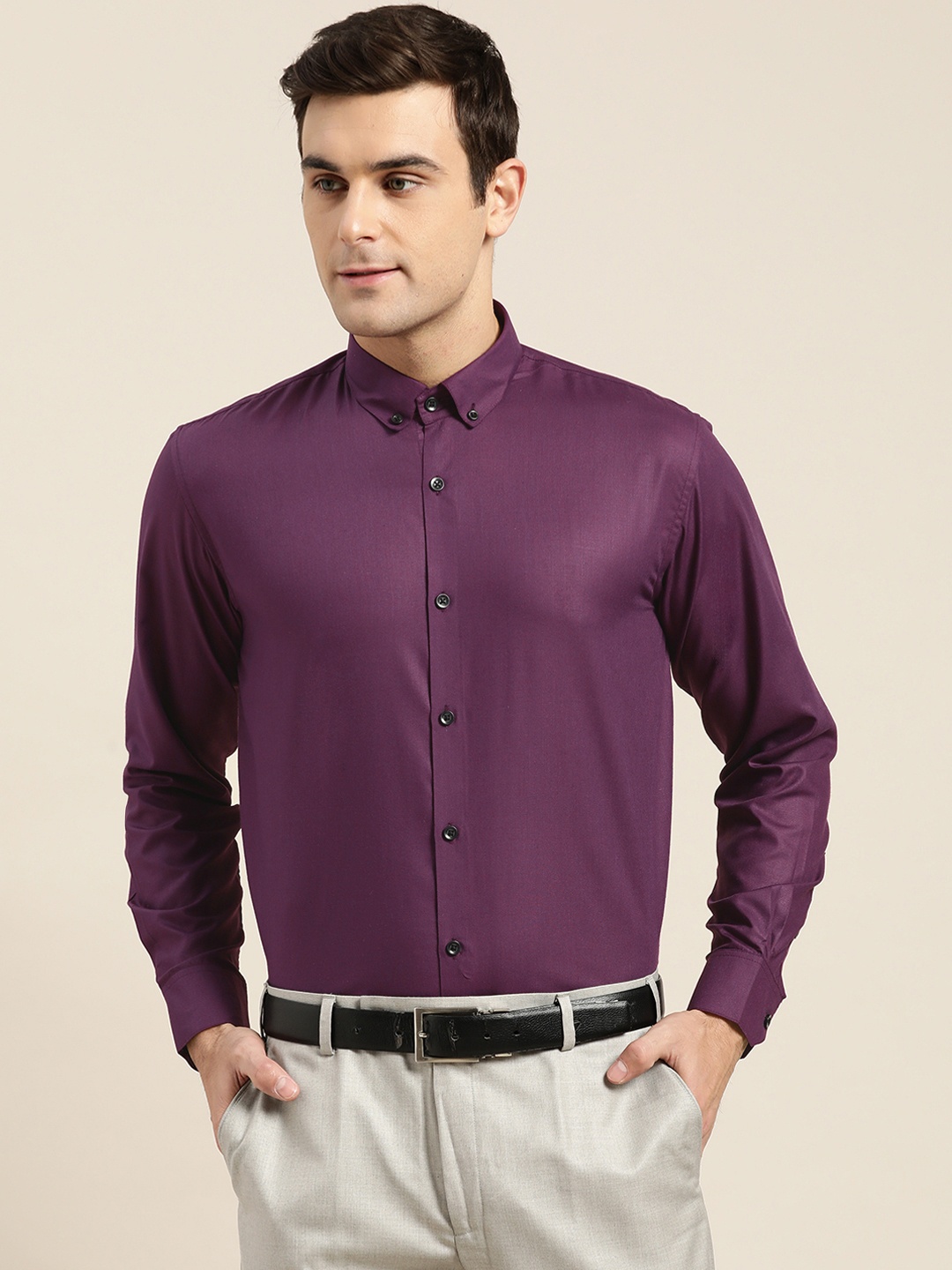 

SOJANYA Men Purple Classic Regular Fit Solid Formal Shirt