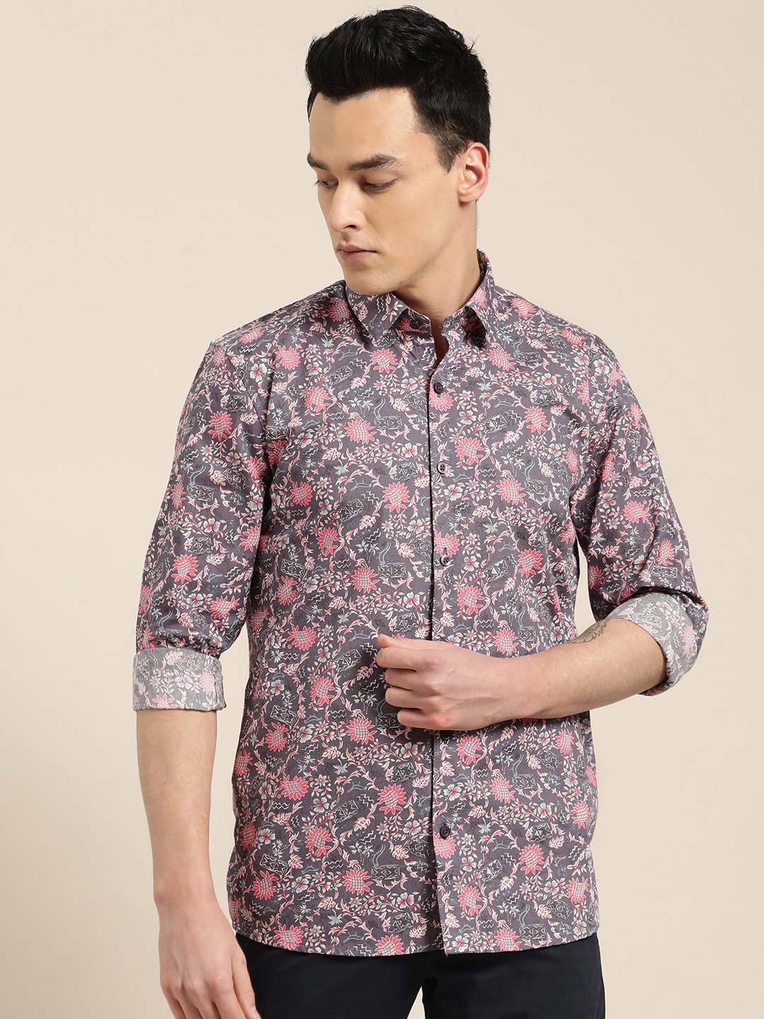 

SOJANYA Men Purple & Pink Classic Regular Fit Printed Smart Casual Shirt